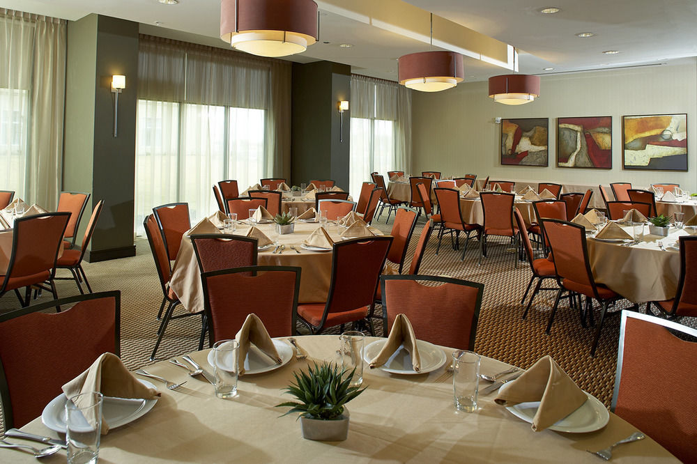 Courtyard By Marriott San Antonio Six Flags At The Rim Hotel Exterior photo